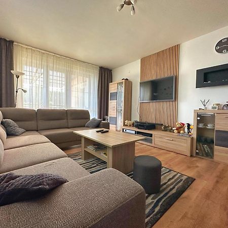 Relax Villa Tatry - Wifi/Tv, Bbq, Billiard Nová Lesná Eksteriør bilde