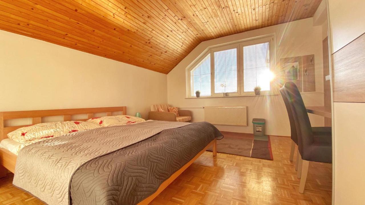 Relax Villa Tatry - Wifi/Tv, Bbq, Billiard Nová Lesná Eksteriør bilde