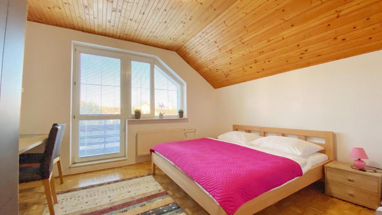 Relax Villa Tatry - Wifi/Tv, Bbq, Billiard Nová Lesná Eksteriør bilde