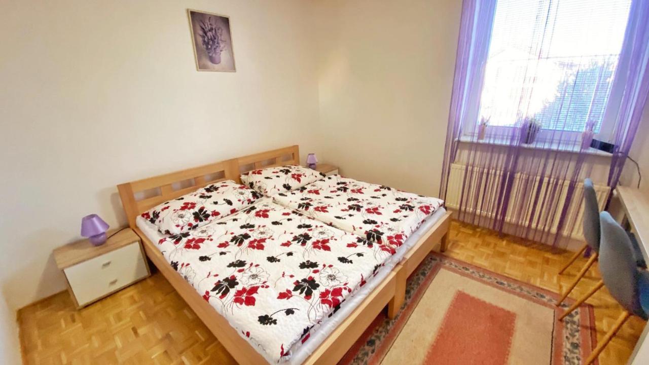 Relax Villa Tatry - Wifi/Tv, Bbq, Billiard Nová Lesná Eksteriør bilde